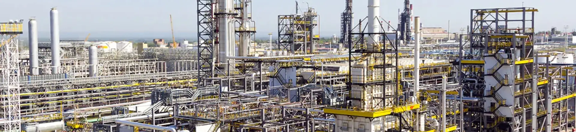 https://www.hpbearing.com/wp-content/uploads/2025/10/banner_solution_oil_gas_bg.webp